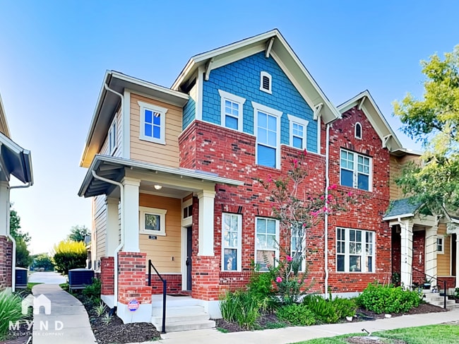 Building Photo - 2216 Zach Scott St