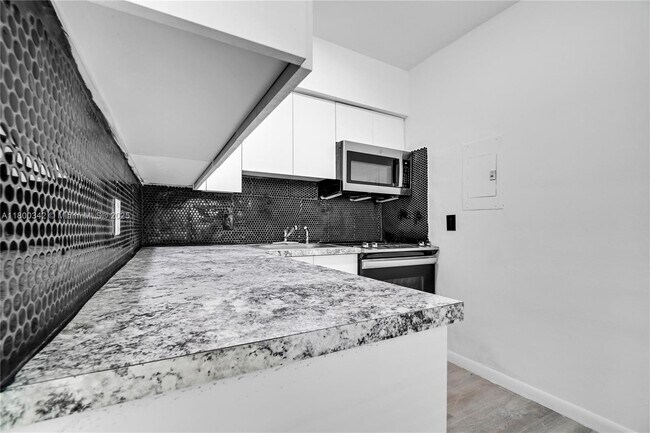 Building Photo - 46 NW 62nd St