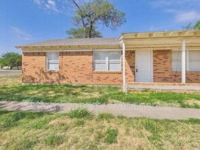 Building Photo - 3010 Westhaven Dr