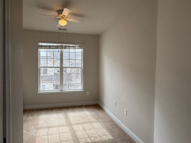 Building Photo - 6445 Terrace View Ct