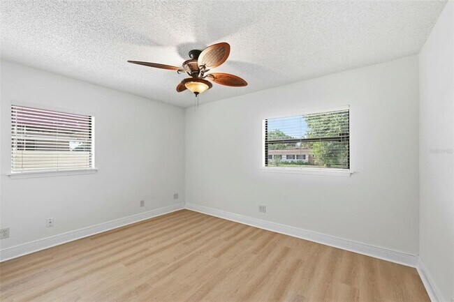 Building Photo - 3707 Pelican Ln