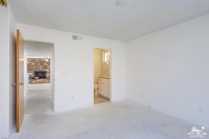 Building Photo - 12260 Redbud Rd