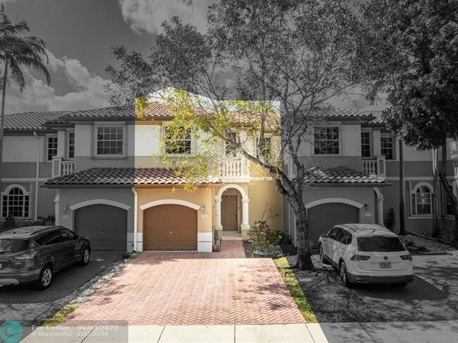 Building Photo - 5048 SW 136th Ave