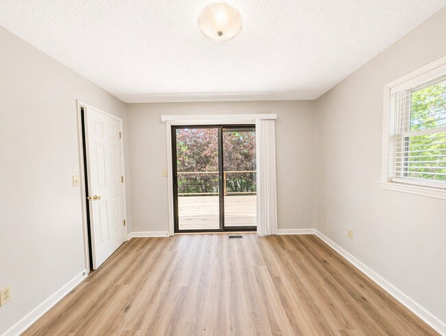Building Photo - Marion Long Term Rental!