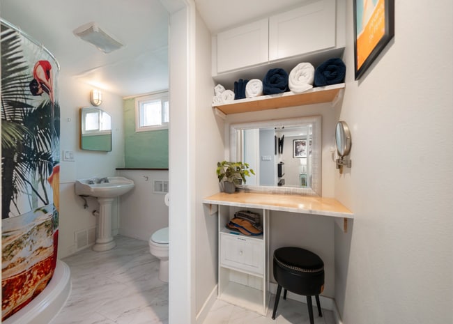 Building Photo - 4115 SE Gladstone St