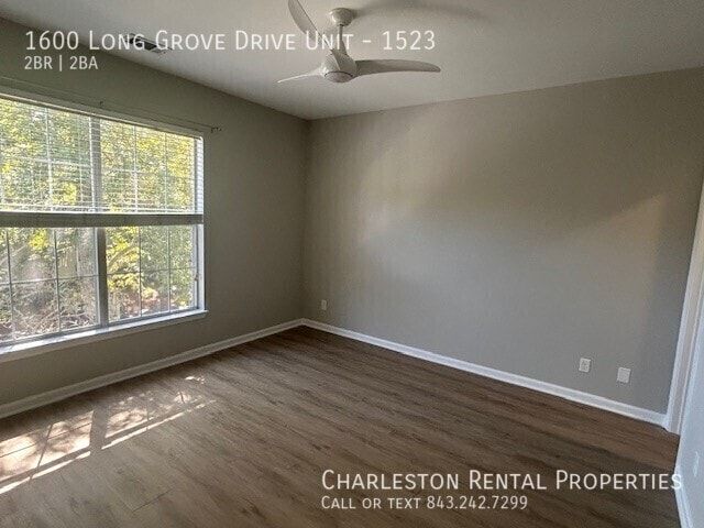 Building Photo - 1600 Long Grove Dr