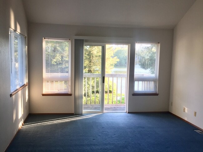 Building Photo - 715 Syzygy Ct