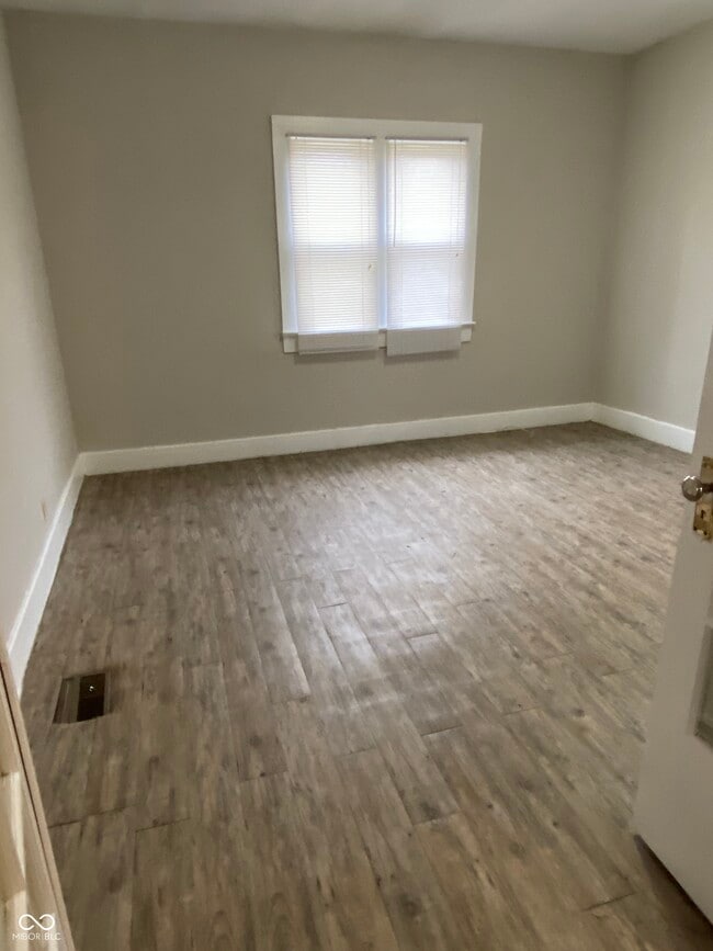 Building Photo - 2838 Boulevard Pl