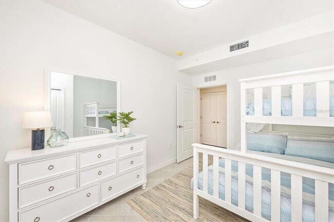 Building Photo - 12620 Radiance Ct