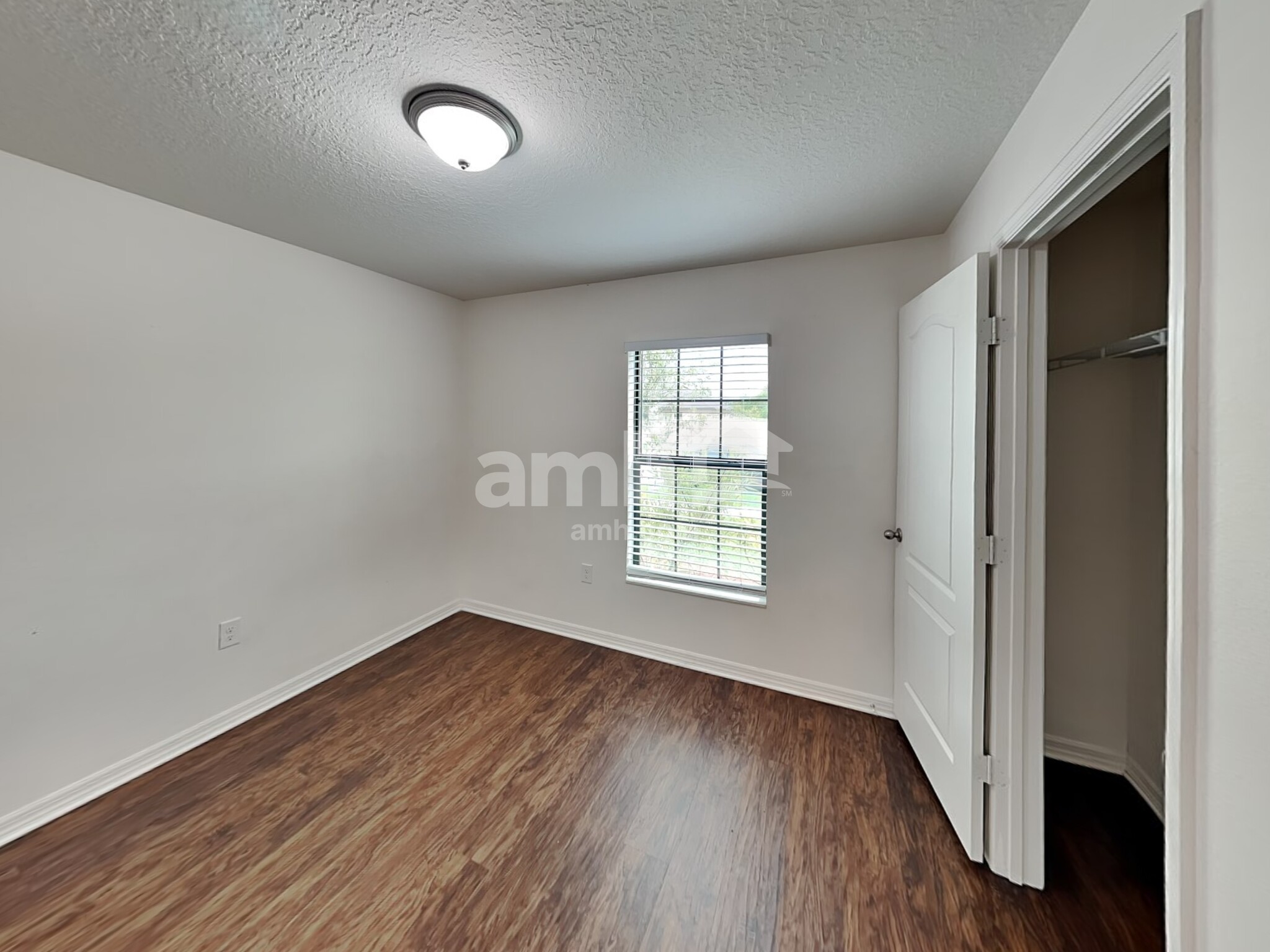 Building Photo - 1220 Brenton Leaf Dr