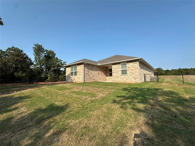 Building Photo - 16990 Lantana Loop