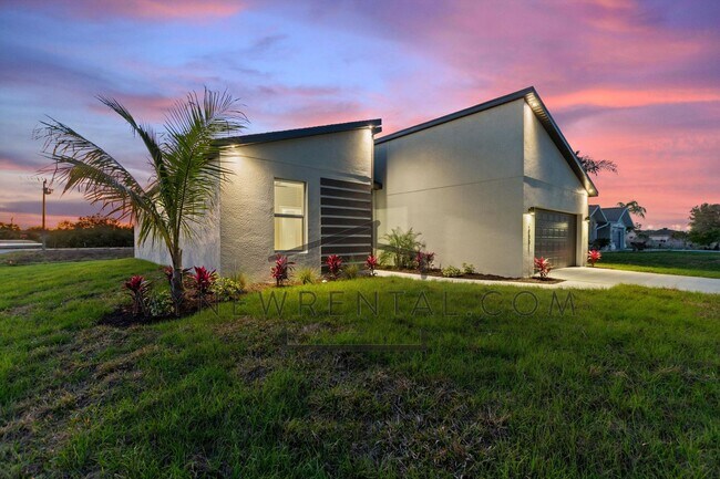 Building Photo - Deposit-Free! Get $1,000 OFF your first mo...