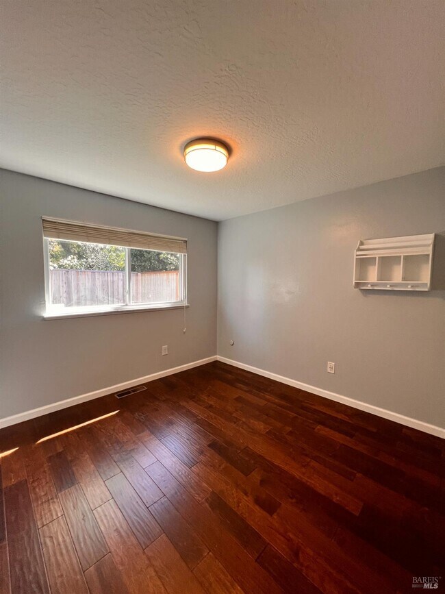 Building Photo - 5320 San Luis Ave