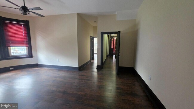 Building Photo - 178 Brunswick Ave