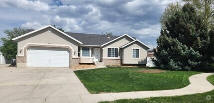 Building Photo - 9381 S 3110 W