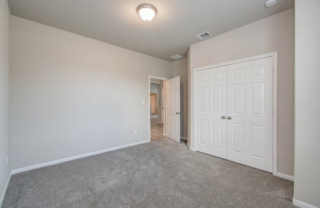 Building Photo - 4603 Bay Vista Dr