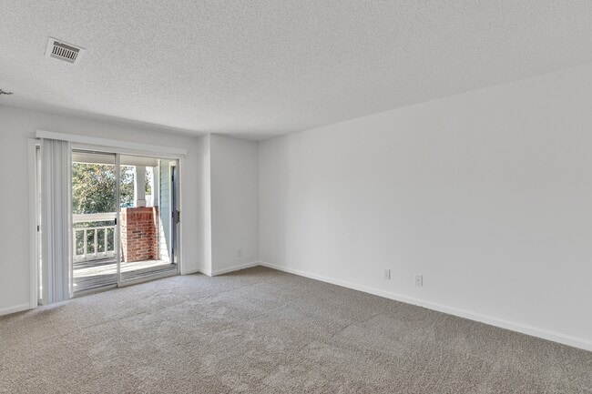 Floorplan - Cambridge Apartments