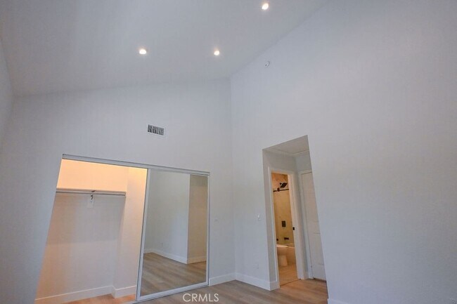 Building Photo - 15111 Freeman Ave