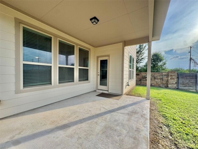 Building Photo - 14309 Eucalyptus Bnd
