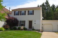 Building Photo - 14927 Royal Ridge Ln