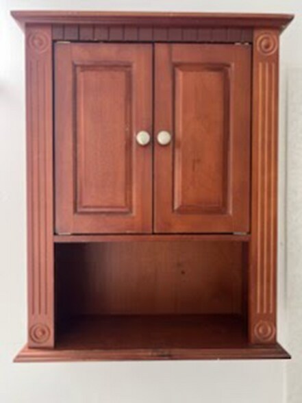 Building Photo - 5922 Lakedale St