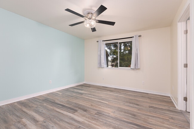 Building Photo - 8529 199th St Ct E