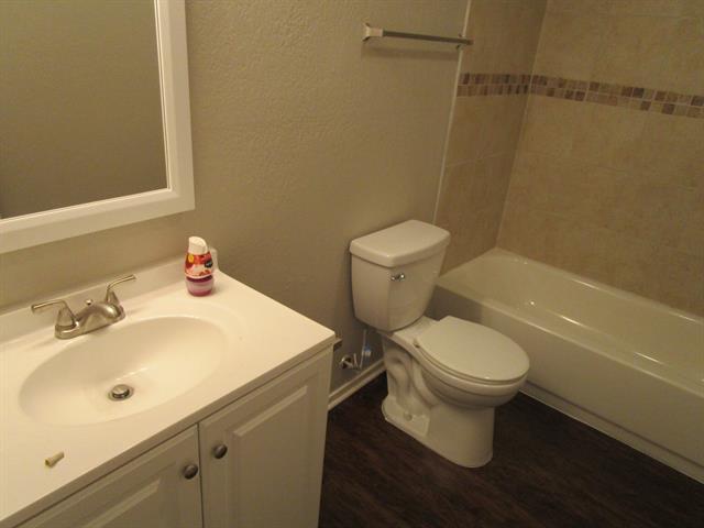 Building Photo - 1542 Firebird Dr