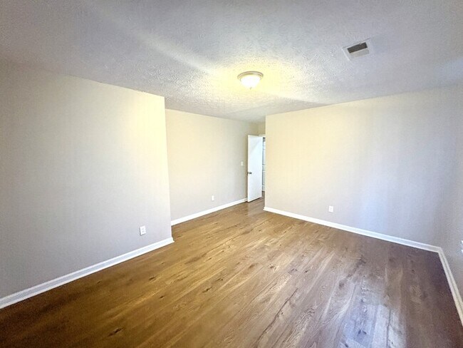 Building Photo - 2785 Greenbower Ct