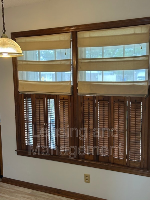 Building Photo - 7744 Rosin Dr