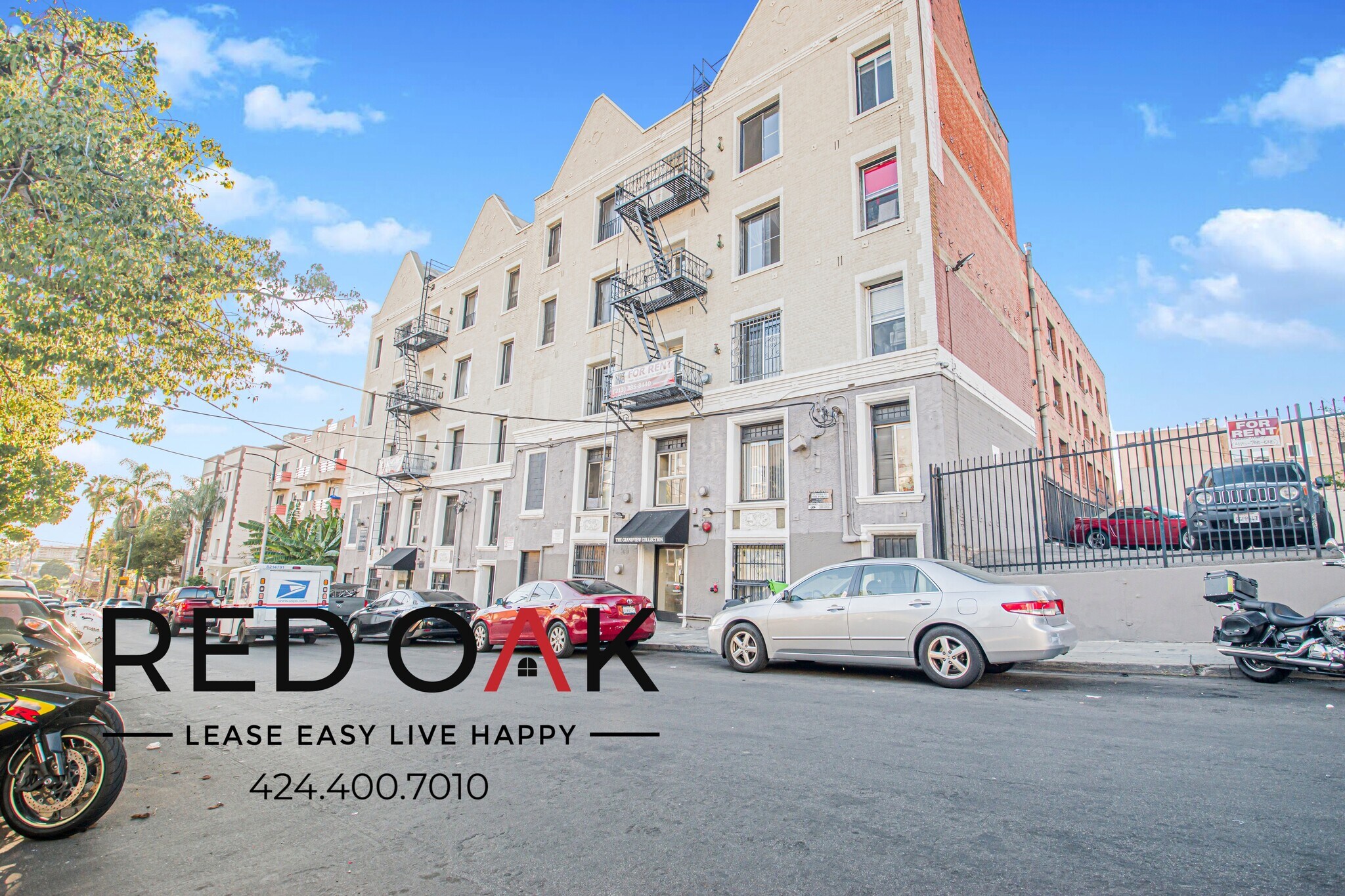 Building Photo - 425–427 S. Grand View St-7310
