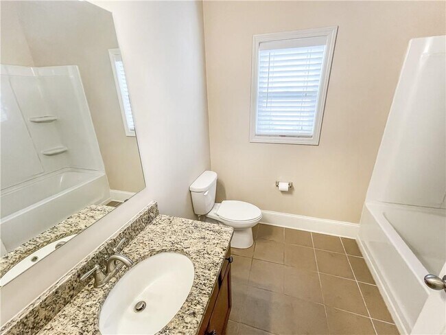 Building Photo - 5840 Zelkova Dr