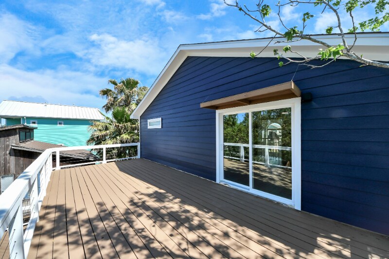 Building Photo - 300 Narcissus Rd