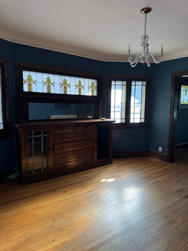 Building Photo - 4741 N Kilbourn Ave