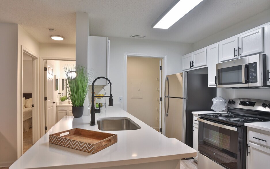 PARK ON GILDER CREEK 771 E Butler Rd Mauldin SC 29662 Apartment Finder