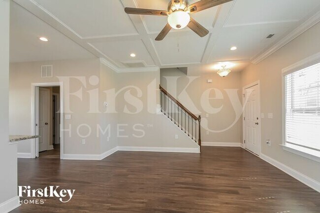 Building Photo - 143 Douglas Fir Pl