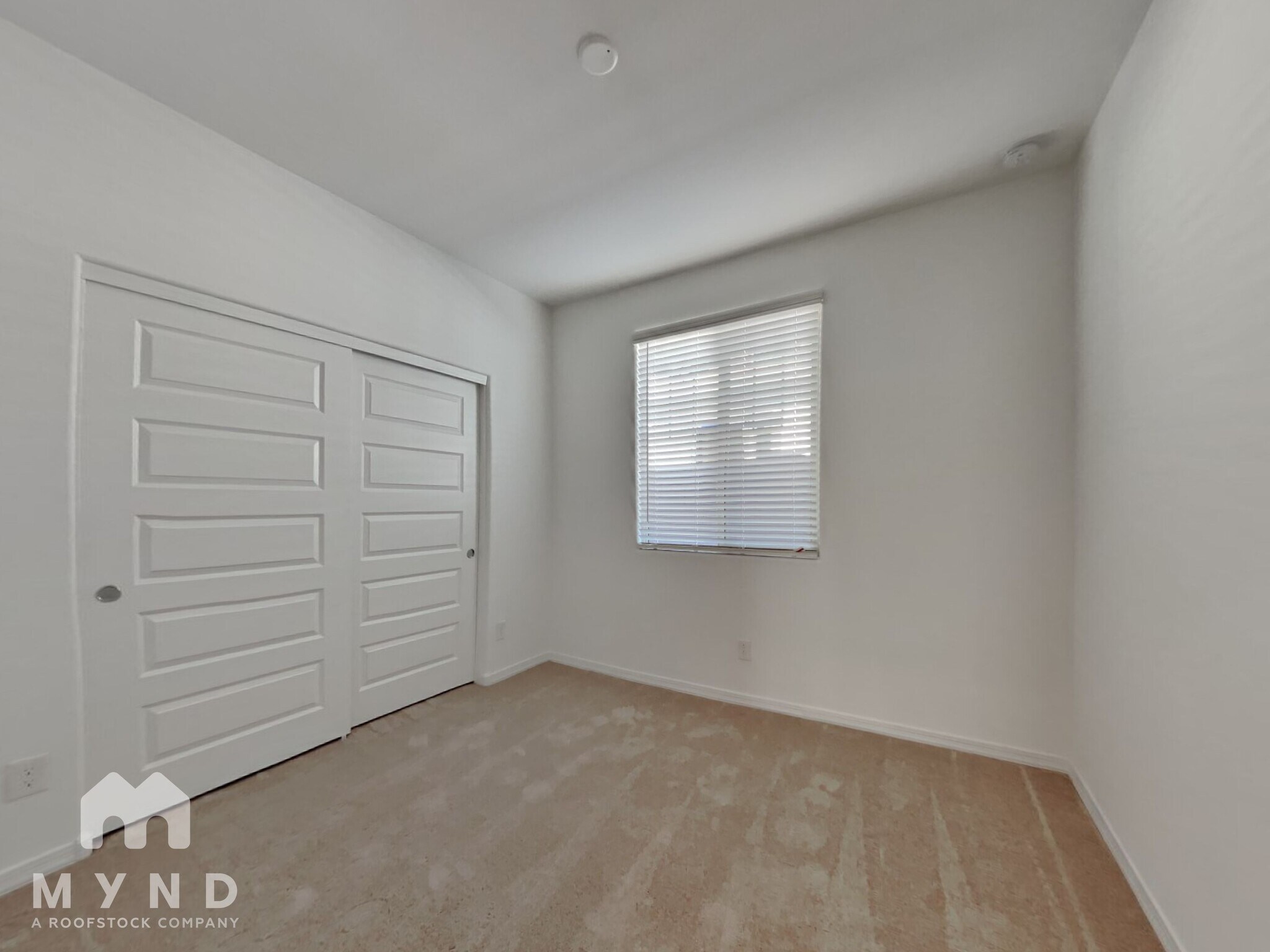 Building Photo - 9967 W Whitton Ave