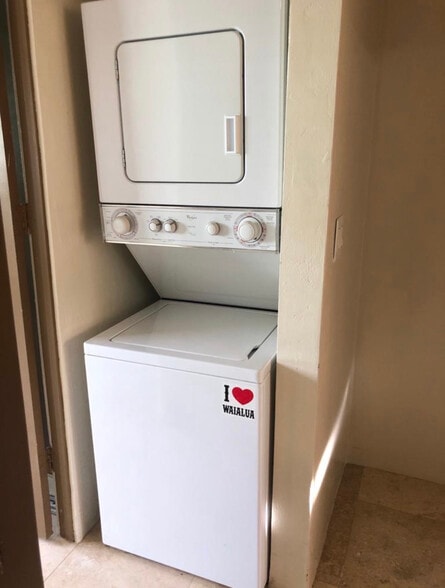 Building Photo - 68-090 Au St