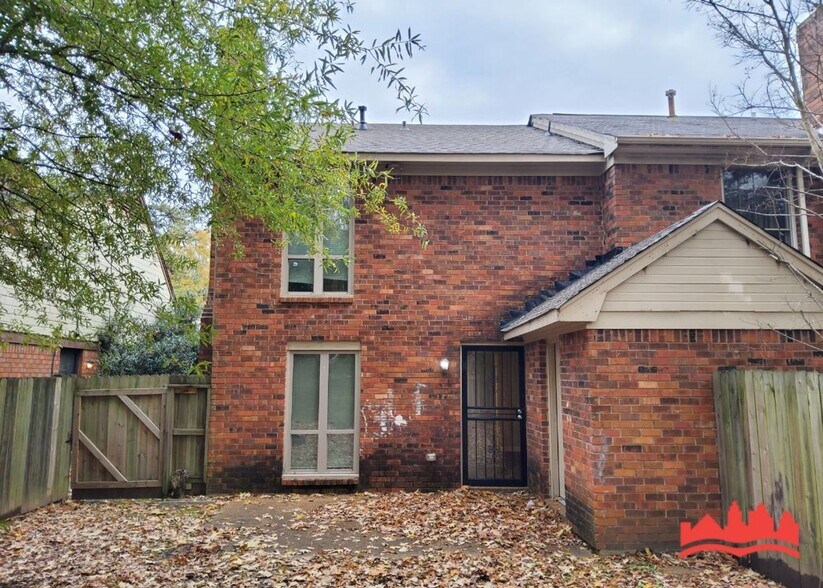 Building Photo - 6279 Kirby Downs Dr