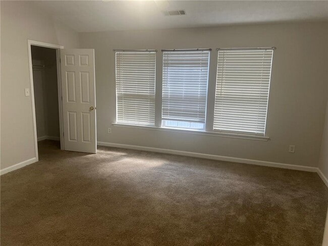 Building Photo - 3809 Dandridge Way NW