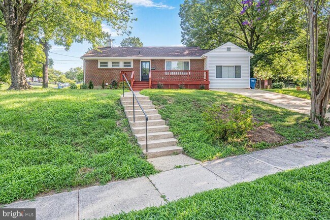 Primary Photo - 3906 Ronson Dr