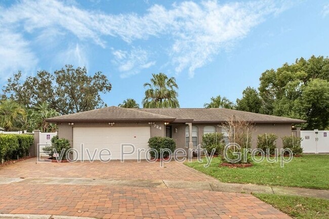 Building Photo - 724 Forest Glen Ct