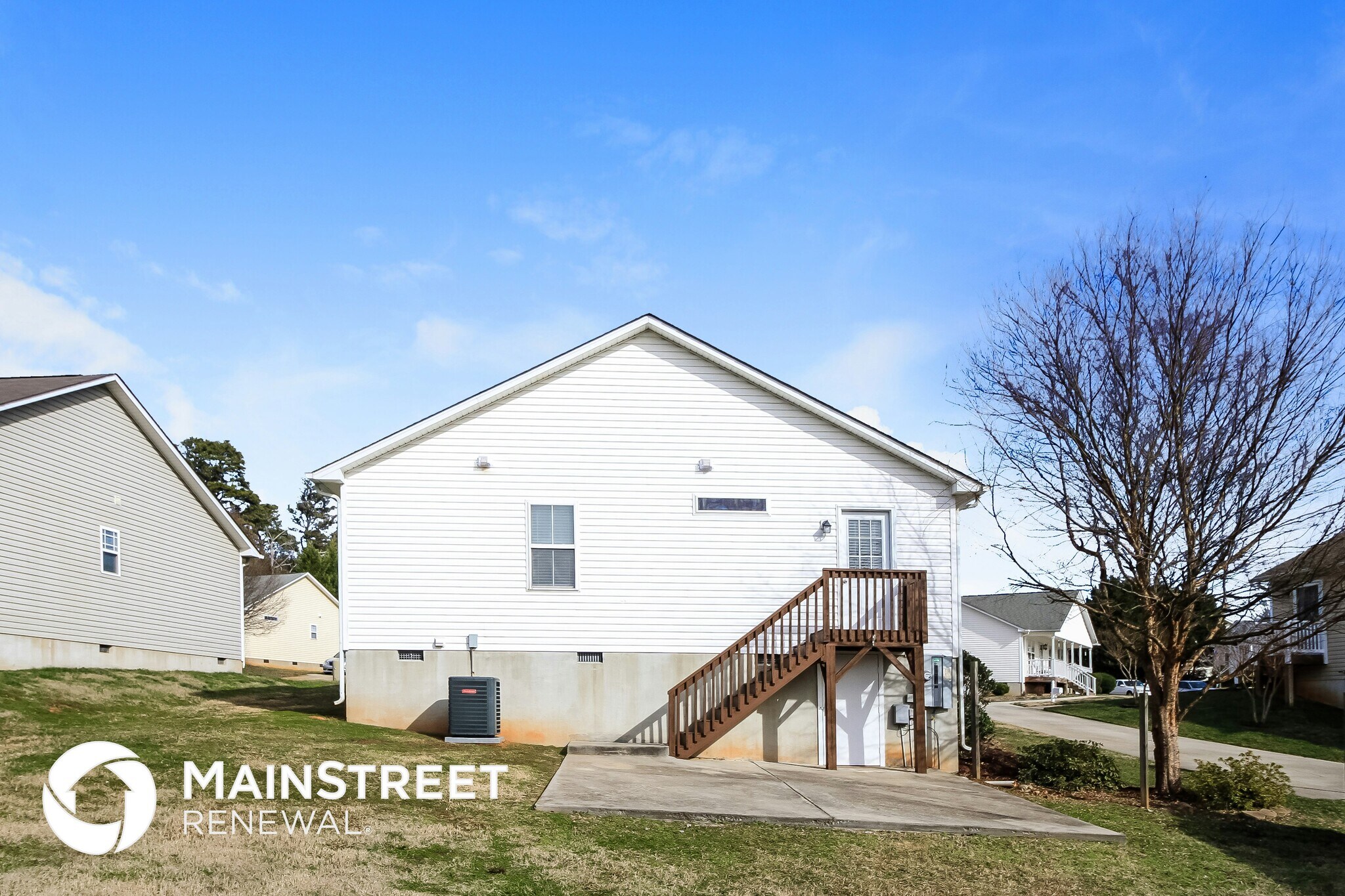 Building Photo - 490 Mae Stone Dr