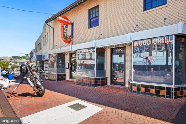 Building Photo - 7607 Eastern Ave NW