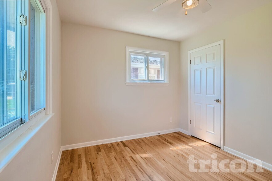 Building Photo - 432 28th Ave Ct