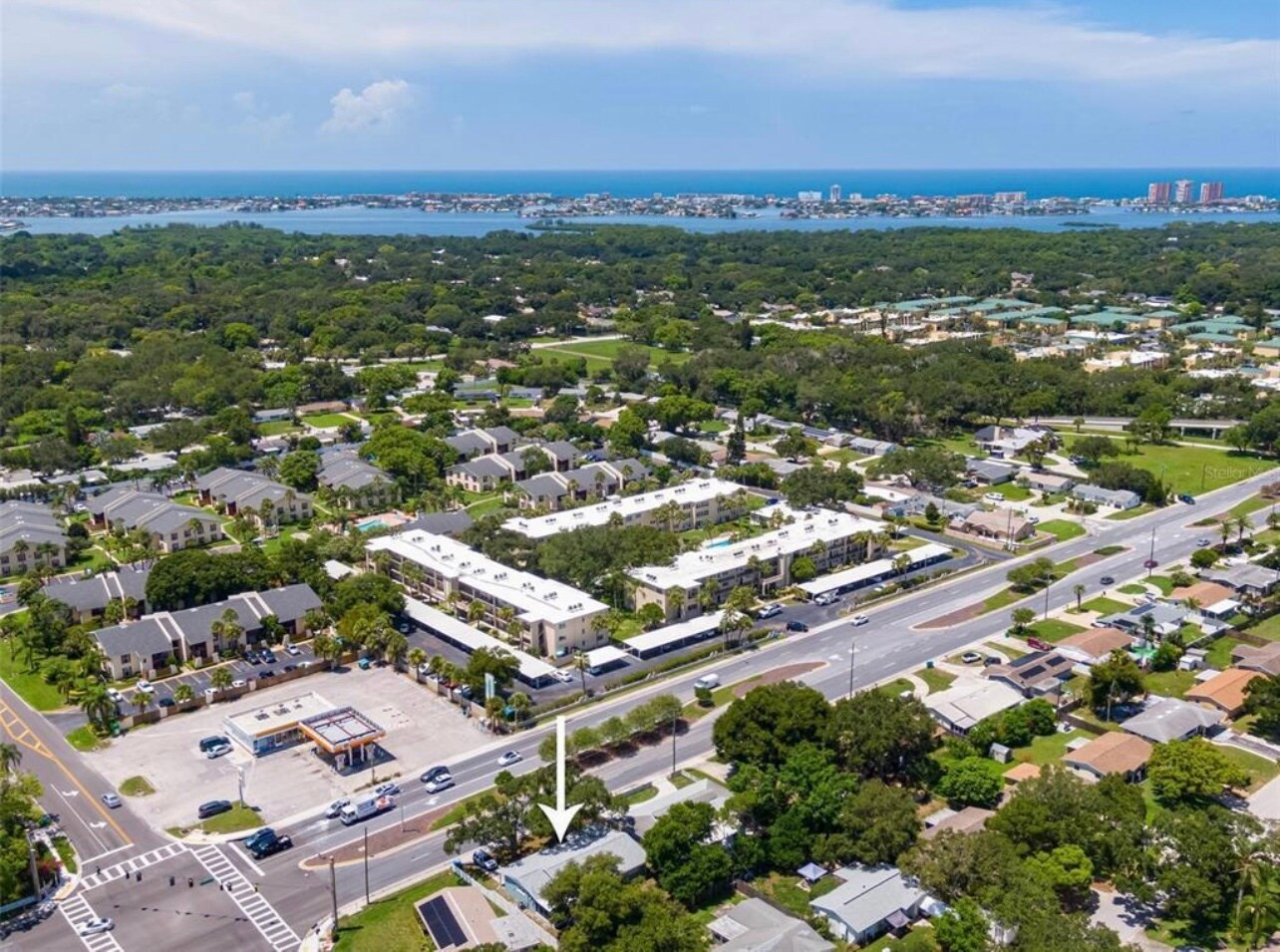 Building Photo - 11615 Park Blvd