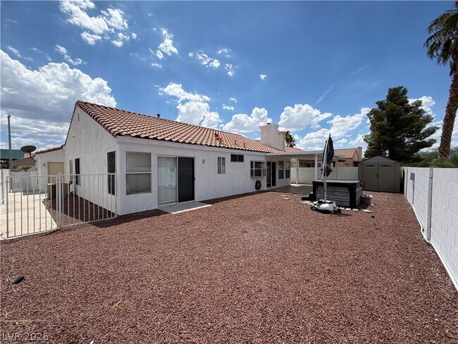 Building Photo - 2712 Pastel Ave