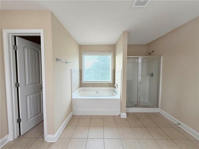 Building Photo - 3829 Baxley Ridge Dr