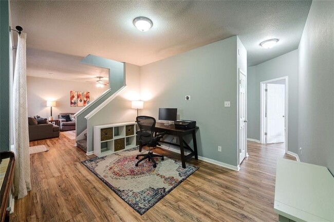 Building Photo - 11345 Avering Ln