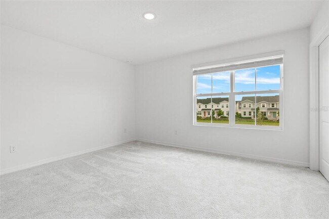 Building Photo - 14942 WINDFLOWER Aly