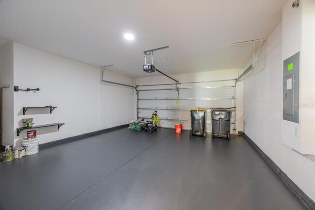 Building Photo - 900 Boca Vista Ct